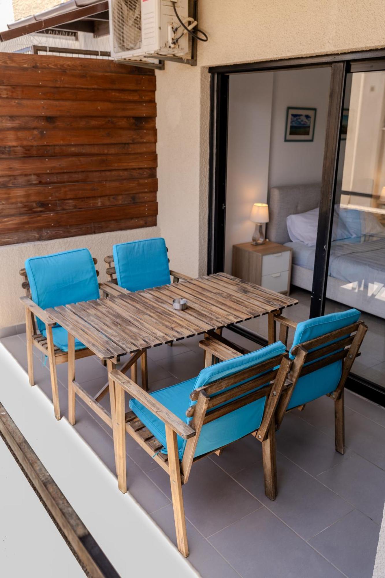 Lazaros Suite Downtown Larnaca Luaran gambar